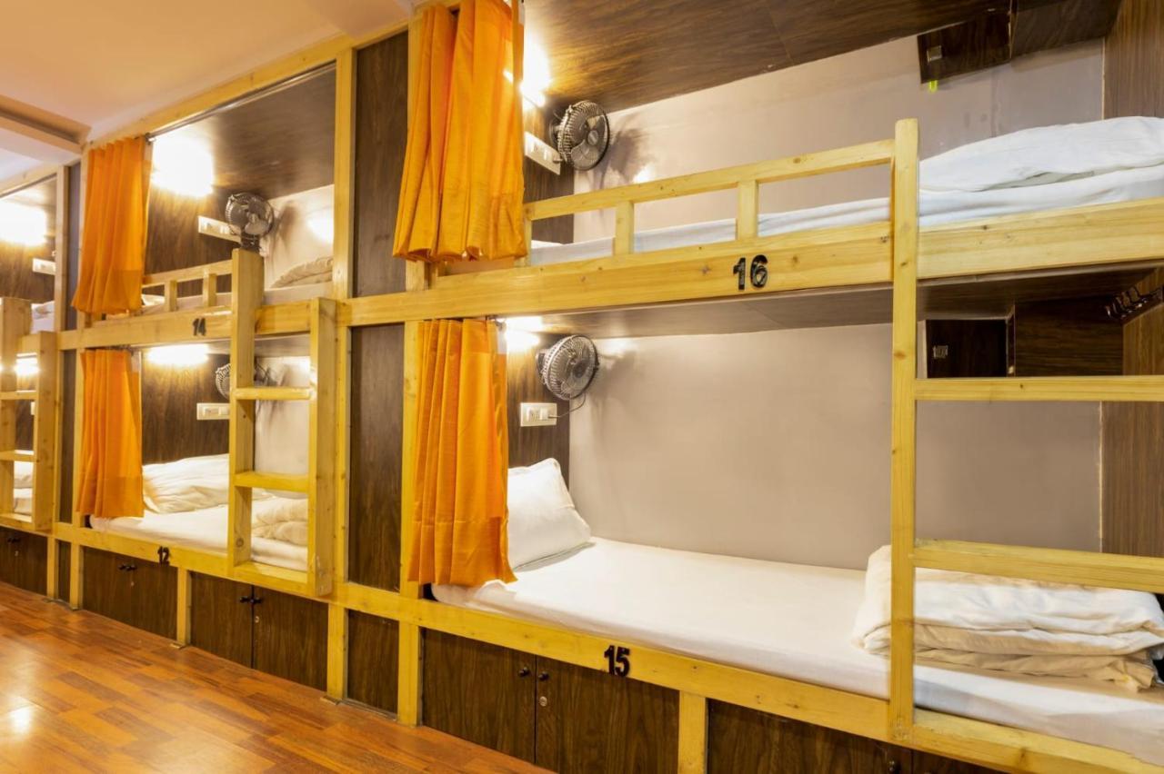 Sunrise Dormitory Hostel มุมไบ ภายนอก รูปภาพ