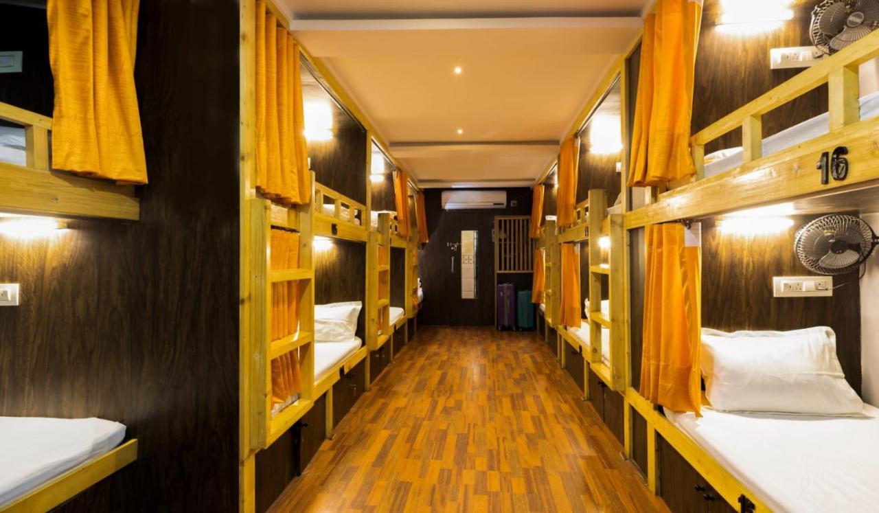 Sunrise Dormitory Hostel มุมไบ ภายนอก รูปภาพ